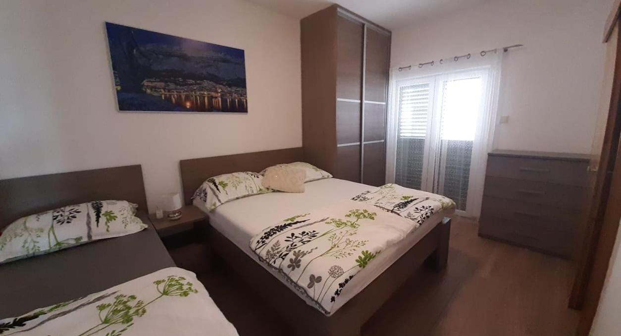 Apartments Villa Ravlic Макарска Екстериор снимка